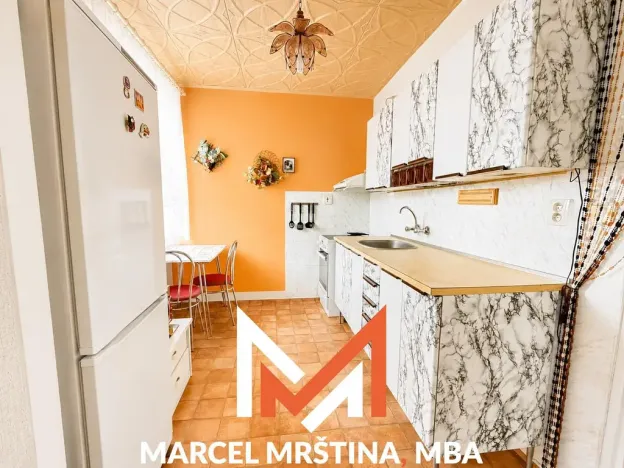 Pronájem bytu 3+1, Červený Kostelec, U Kaštánku, 75 m2