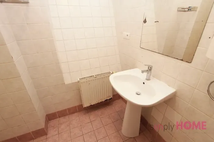 Pronájem kanceláře, Praha - Nové Město, Tyršova, 43 m2