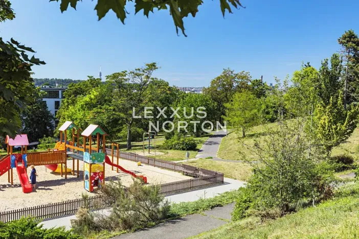 Prodej bytu 2+kk, Praha - Libeň, Zenklova, 54 m2
