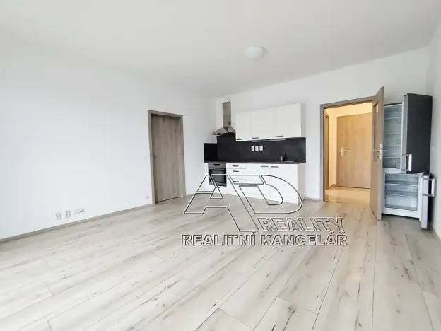 Pronájem bytu 2+kk, České Budějovice, Na Zlaté stoce, 46 m2