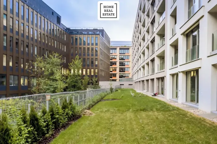 Pronájem bytu 2+kk, Praha - Karlín, Breitfeldova, 50 m2