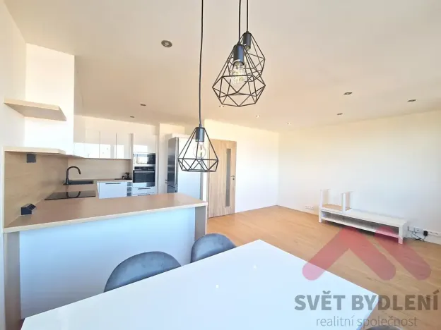 Pronájem bytu 3+kk, Praha - Bohnice, Hlivická, 74 m2