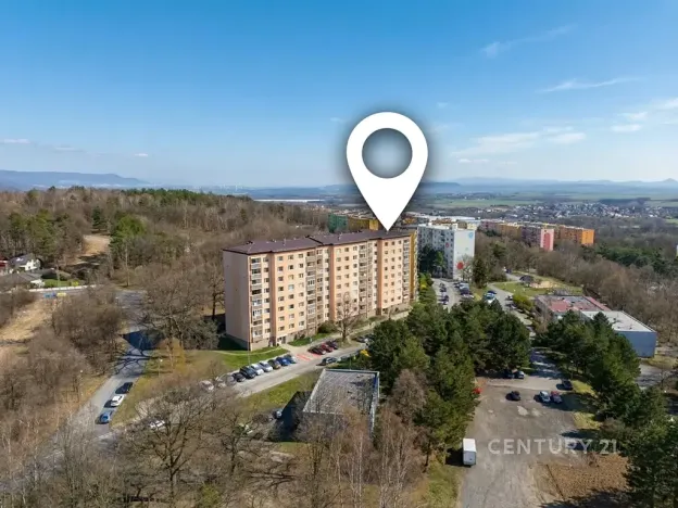 Pronájem bytu 2+1, Chomutov, Kamenný vrch, 58 m2