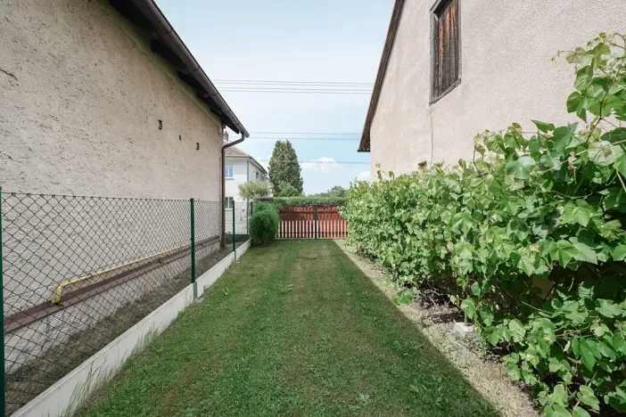 Prodej rodinného domu, Břehy, Bahníkova, 110 m2