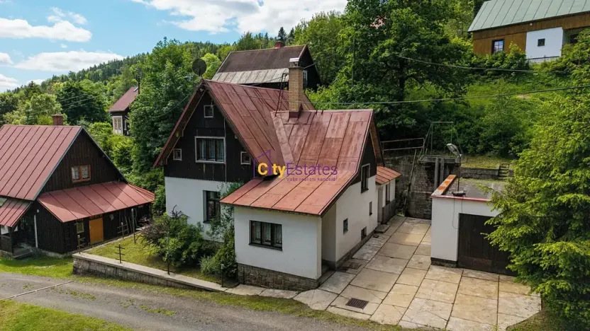 Prodej rodinného domu, Desná, Obecní Domky, 145 m2