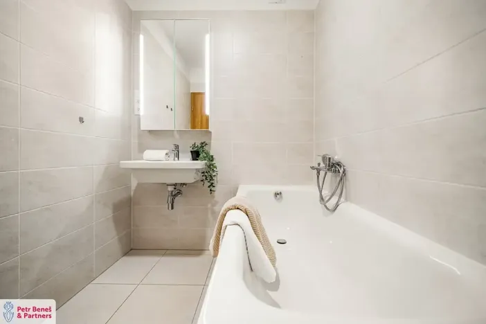 Prodej bytu 3+kk, Milovice, Zátopkova, 108 m2