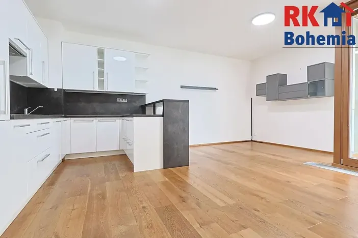 Pronájem bytu 2+kk, Praha, Na Křtině, 64 m2