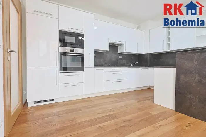 Pronájem bytu 2+kk, Praha, Na Křtině, 64 m2
