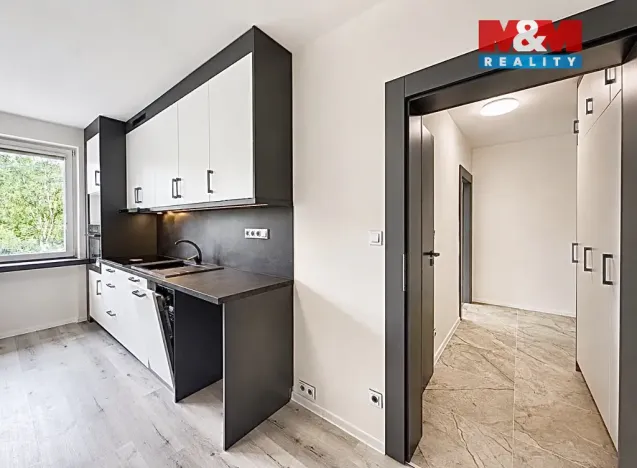 Pronájem bytu 2+kk, Ostrava - Výškovice, Výškovická, 39 m2
