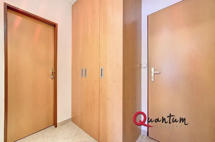 Pronájem bytu 1+kk, Praha - Košíře, Houdova, 33 m2