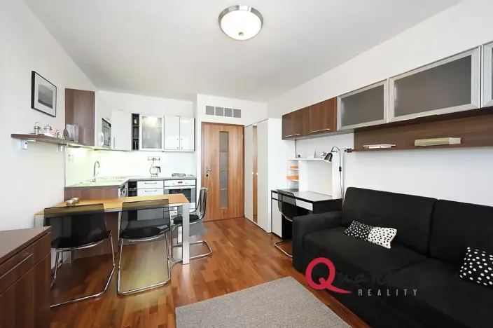 Pronájem bytu 1+kk, Praha - Záběhlice, Jahodová, 25 m2