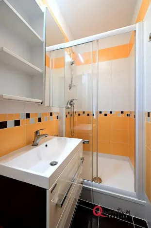 Pronájem bytu 1+kk, Praha - Záběhlice, Jahodová, 25 m2