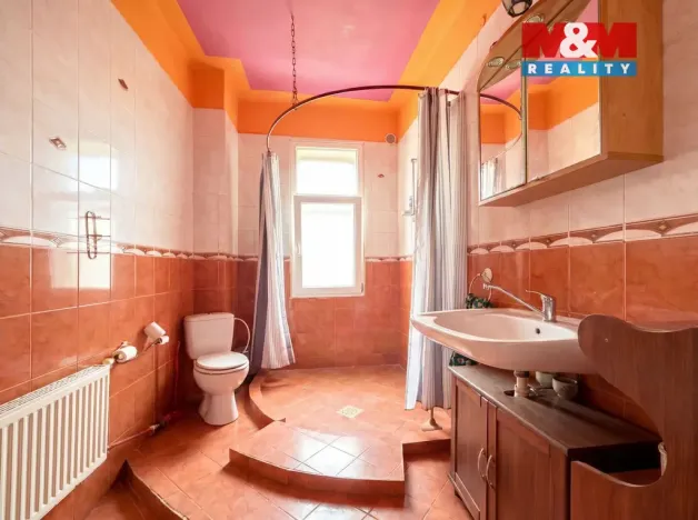 Prodej zemědělské usedlosti, Zálužice, 200 m2