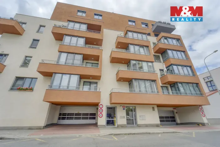 Prodej bytu 2+kk, Praha - Holešovice, V háji, 61 m2