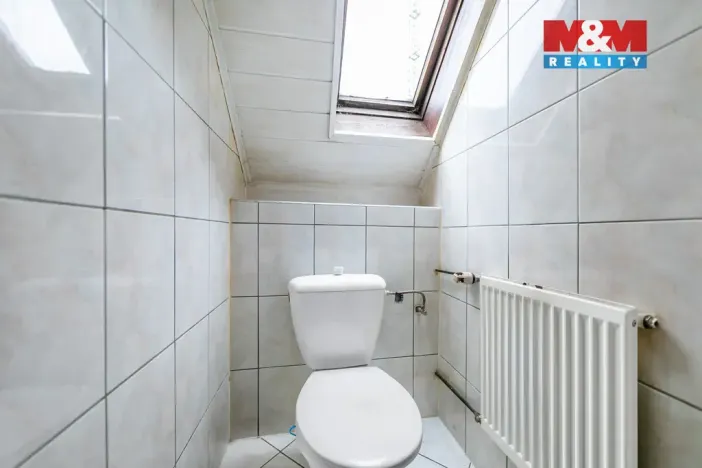 Prodej rodinného domu, Holýšov, náměstí 5. května, 230 m2