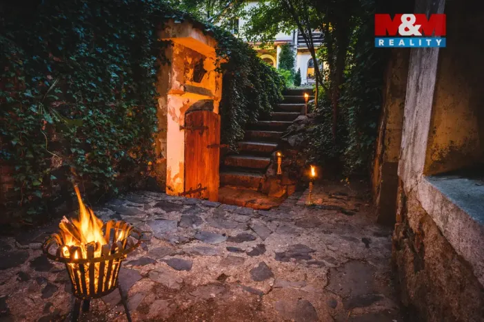 Prodej rodinného domu, Chrášťany - Černíkovice, 236 m2