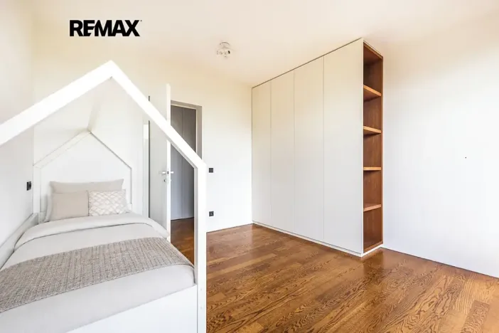Pronájem bytu 3+kk, Praha - Libeň, Na Korábě, 112 m2