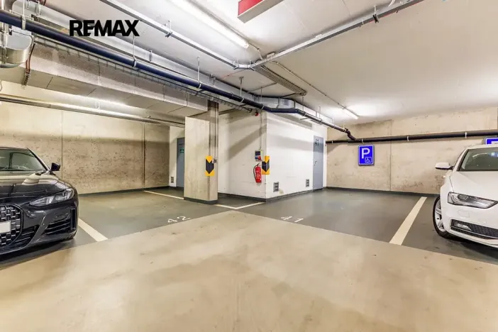 Pronájem bytu 3+kk, Praha - Libeň, Na Korábě, 112 m2