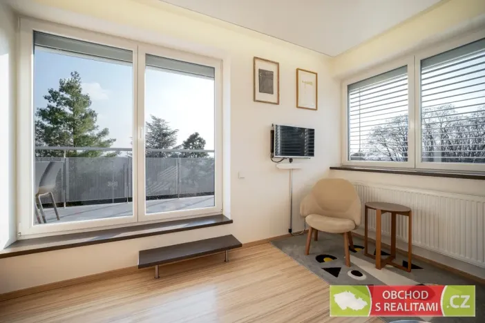 Prodej bytu 2+kk, Praha - Horní Počernice, Studnická, 73 m2