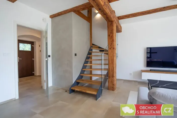 Pronájem rodinného domu, Dubany, 165 m2