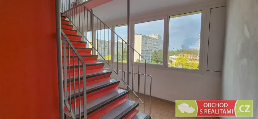 Prodej bytu 2+kk, Praha - Lhotka, Novodvorská, 41 m2