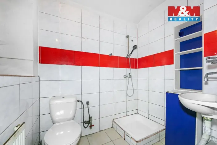 Prodej činžovního domu, Holýšov, náměstí 5. května, 230 m2