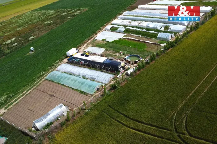 Prodej pole, Nové Dvory, 18000 m2