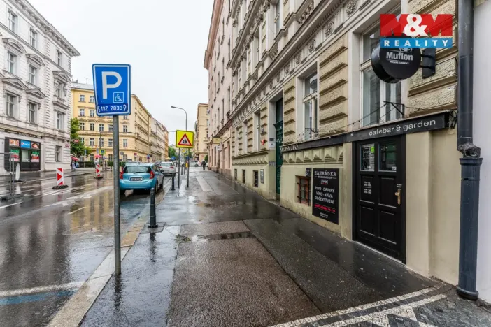 Pronájem restaurace, Praha - Vinohrady, Rumunská, 170 m2