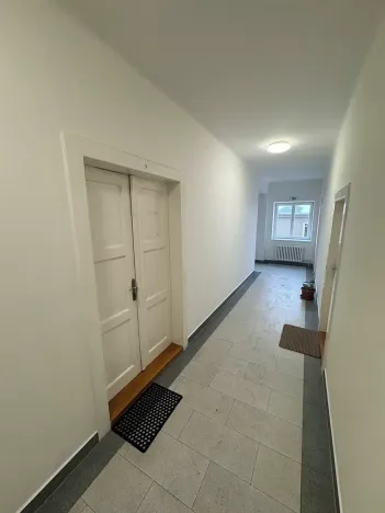 Pronájem kanceláře, Praha - Horní Počernice, Bystrá, 30 m2