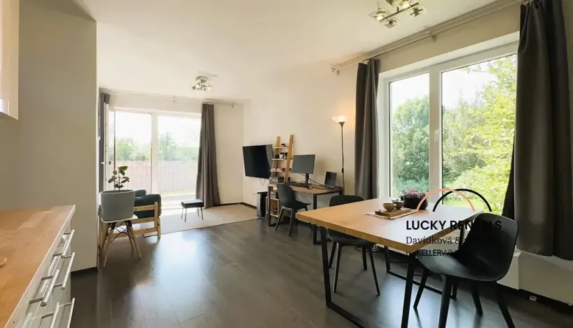 Pronájem bytu 2+kk, Roztoky, Lederova, 52 m2