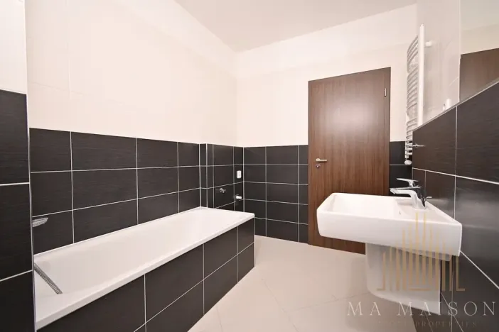 Pronájem bytu 2+kk, Praha - Střížkov, Zakšínská, 53 m2