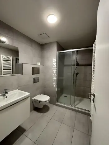 Pronájem bytu 2+kk, Praha - Vysočany, Strnadových, 52 m2