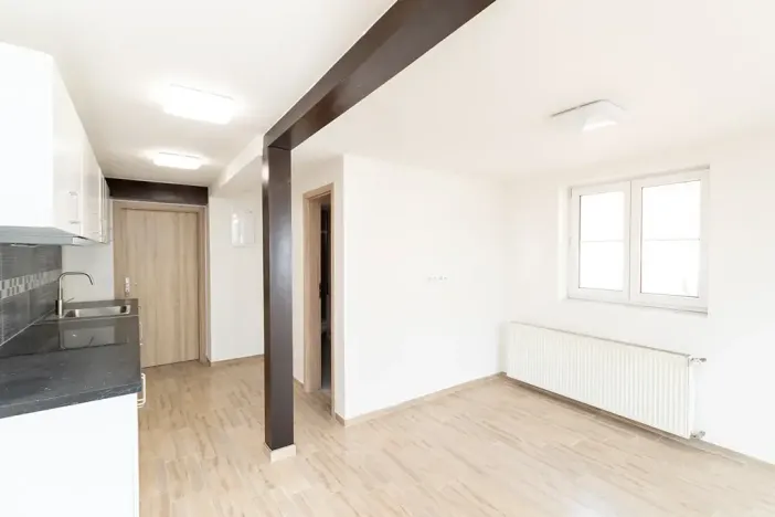 Pronájem bytu 2+kk, Praha, Pod hliništěm, 53 m2
