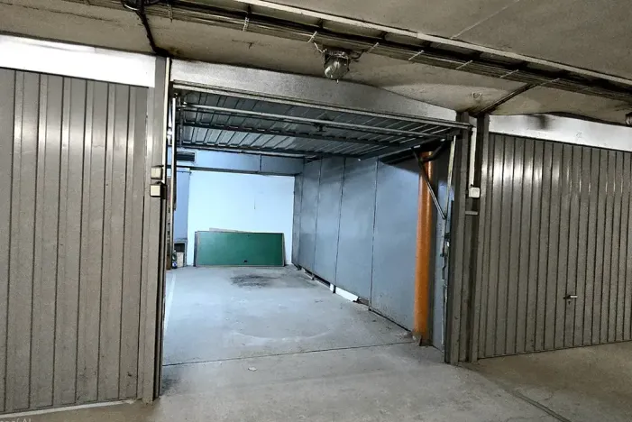 Pronájem garáže, Zlín, Javorová, 20 m2