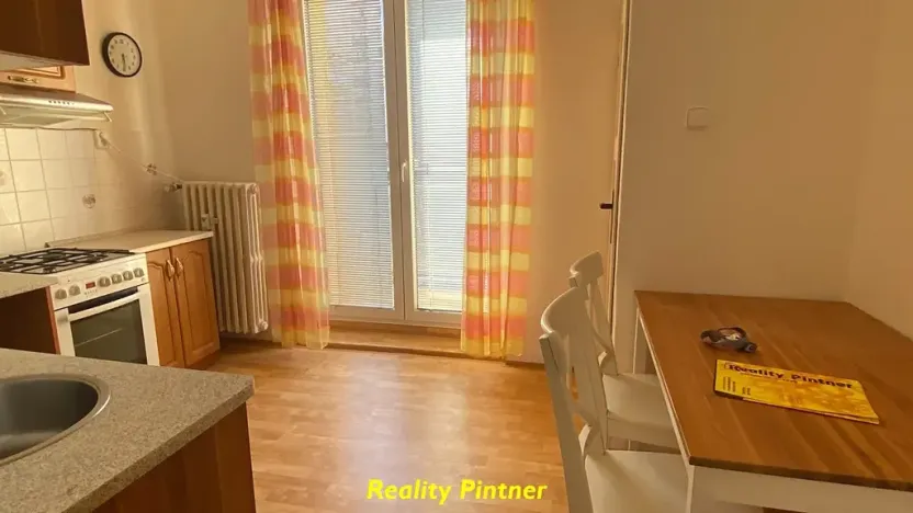 Pronájem bytu 2+1, Příbram, náměstí 17. listopadu, 56 m2