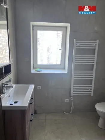 Pronájem bytu 2+kk, Hořovice, Pražská, 42 m2