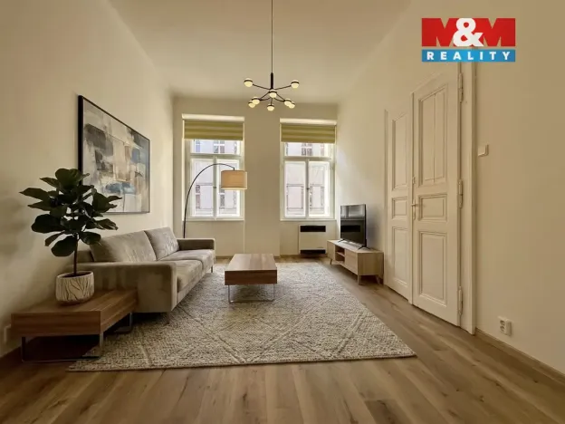 Pronájem bytu 1+1, Praha - Smíchov, Vltavská, 40 m2