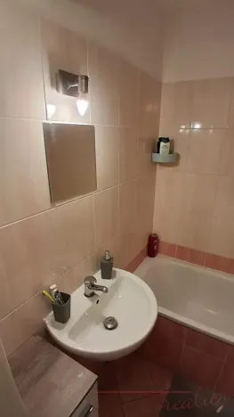 Pronájem bytu 1+kk, Olomouc, Kavaleristů, 36 m2