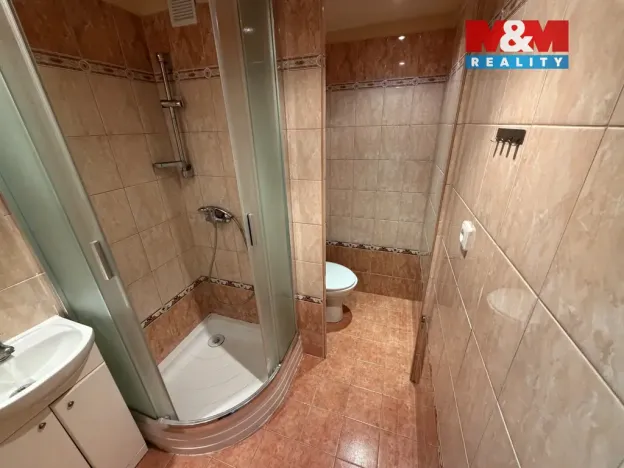 Pronájem bytu 1+kk, Hradec Králové - Třebeš, Hradecká, 35 m2