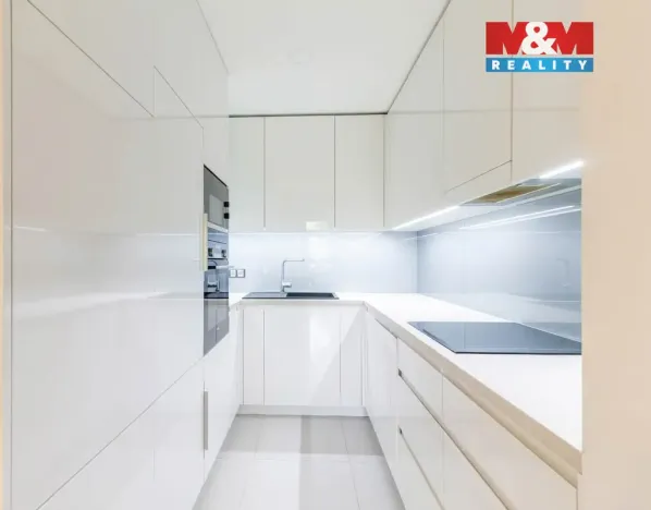 Pronájem bytu 3+1, Mělník, Za Stadionem, 86 m2