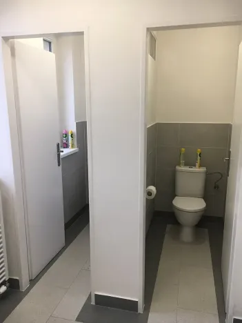 Pronájem kanceláře, Praha - Horní Počernice, Bystrá, 120 m2