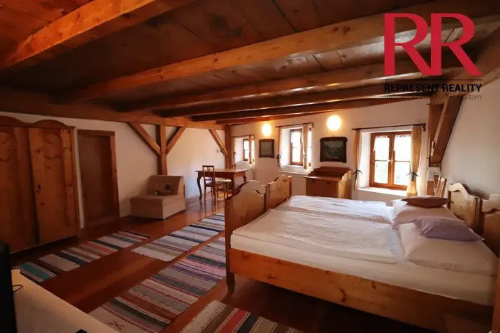 Prodej ubytování, Plzeň, Na Roudné, 1027 m2