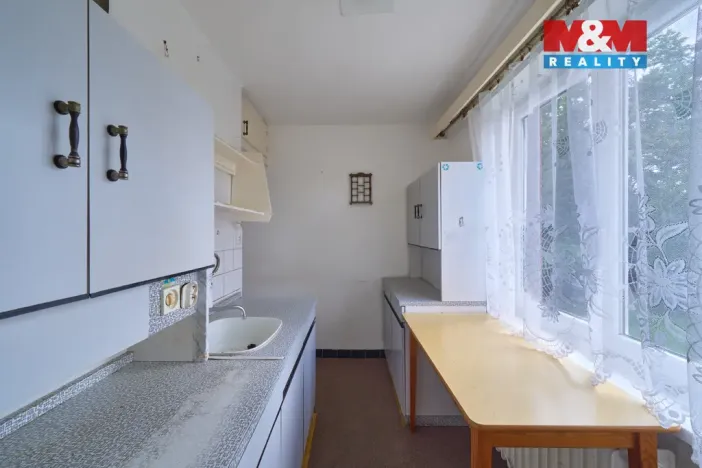 Prodej bytu 3+1, Pardubice, U Háje, 65 m2