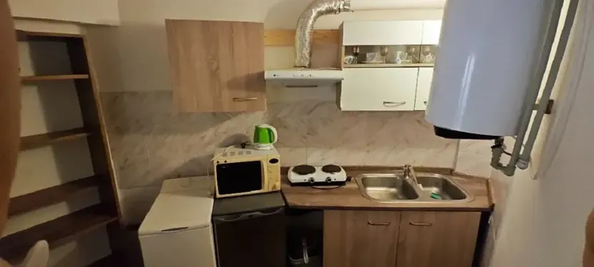 Pronájem bytu 1+kk, Třebotov, Karlštejnská, 28 m2