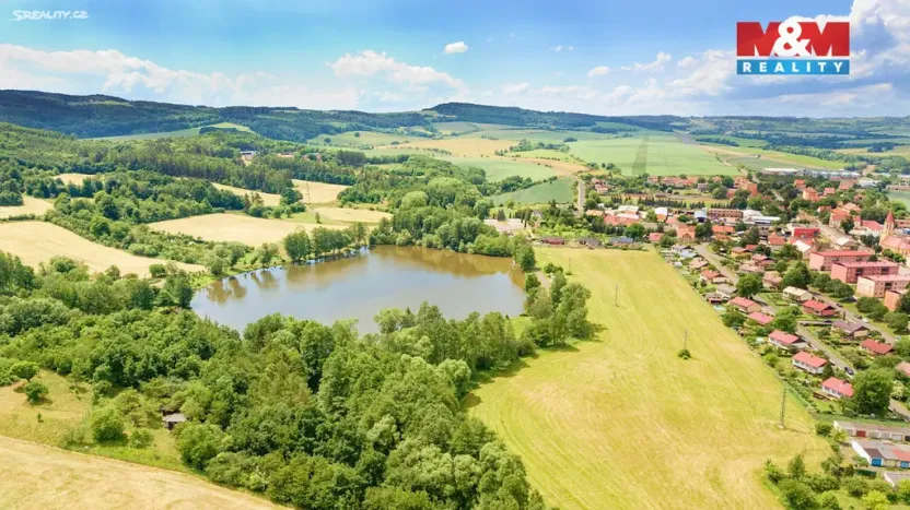 Prodej pozemku pro bydlení, Lubenec, 717 m2
