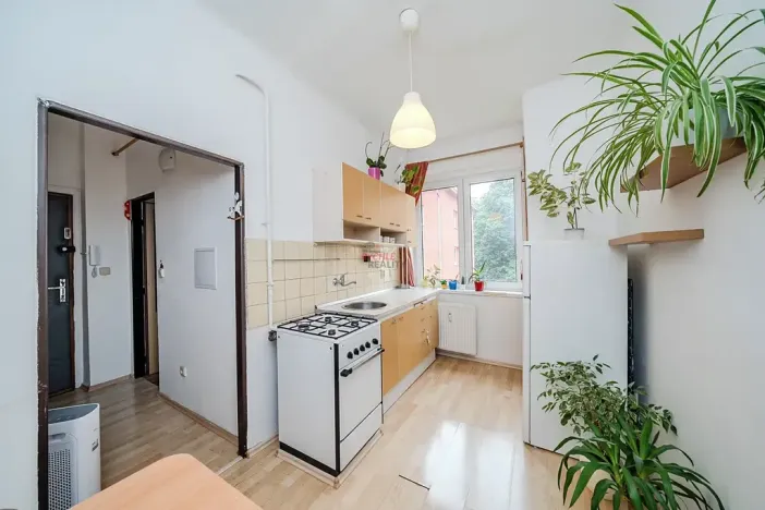 Prodej bytu 1+1, Ostrava, Sládkova, 35 m2
