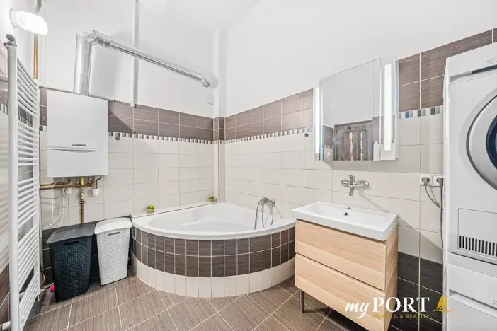 Pronájem bytu 3+1, Plzeň, Hálkova, 132 m2