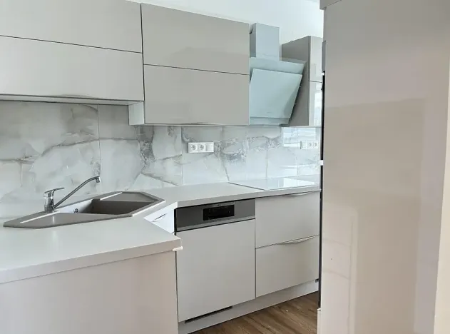 Pronájem bytu 3+1, Praha - Horní Měcholupy, Milánská, 70 m2