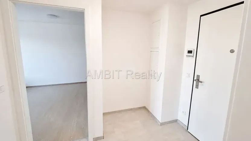 Pronájem bytu 2+kk, Praha - Modřany, Mezi vodami, 70 m2