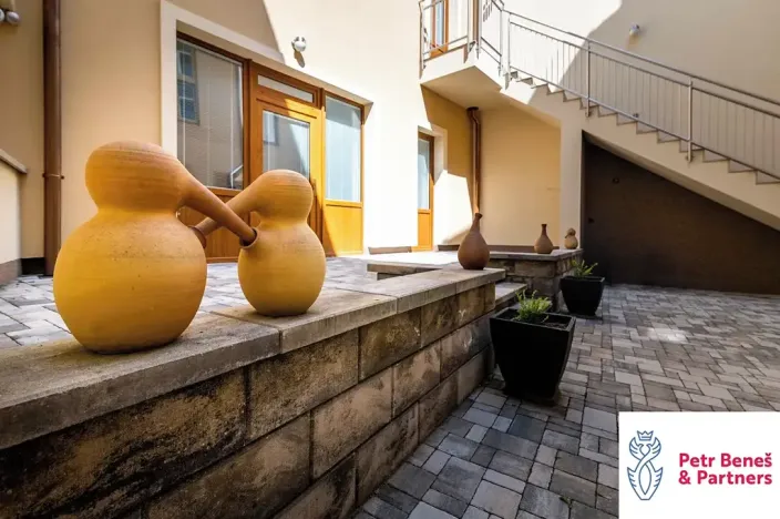 Pronájem bytu 2+kk, Rakovník, Husovo náměstí, 46 m2